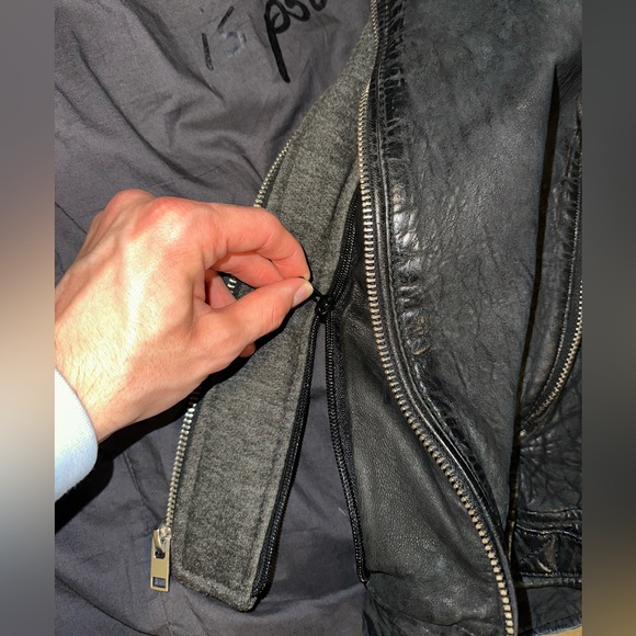 Mauritius Leather Jacket. Size: Small - Picture 6 of 6